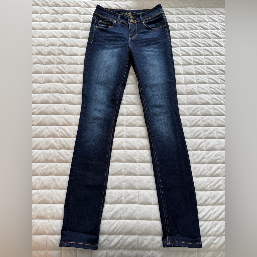 Indigo Rein Women's Deep Blue Skinny Jeans